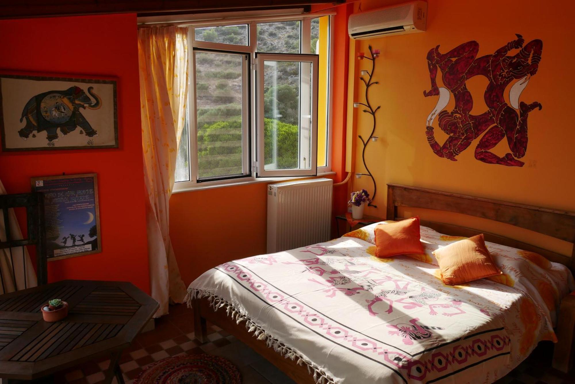 Casa Di Luce Bed & Breakfast Agia Marina  Екстериор снимка