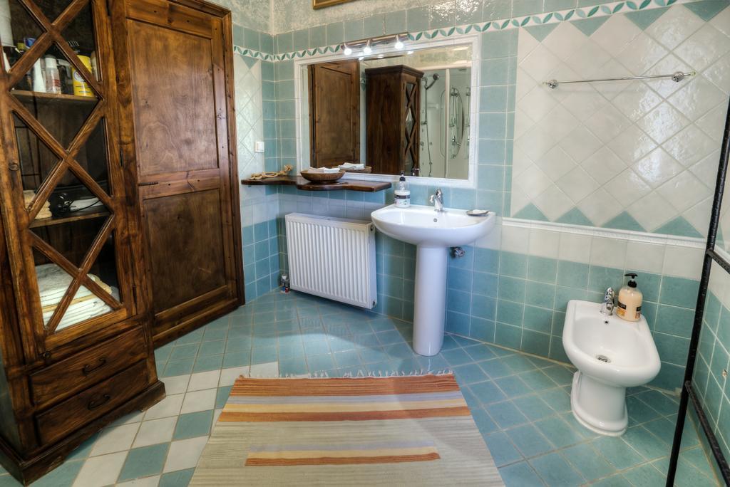 Casa Di Luce Bed & Breakfast Agia Marina  Екстериор снимка